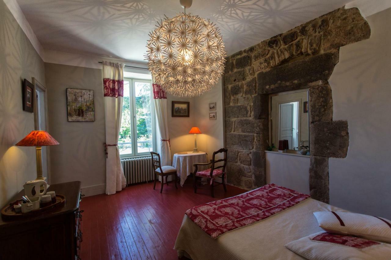 La Villa Des Charmilles Vernoux-en-Vivarais Bagian luar foto